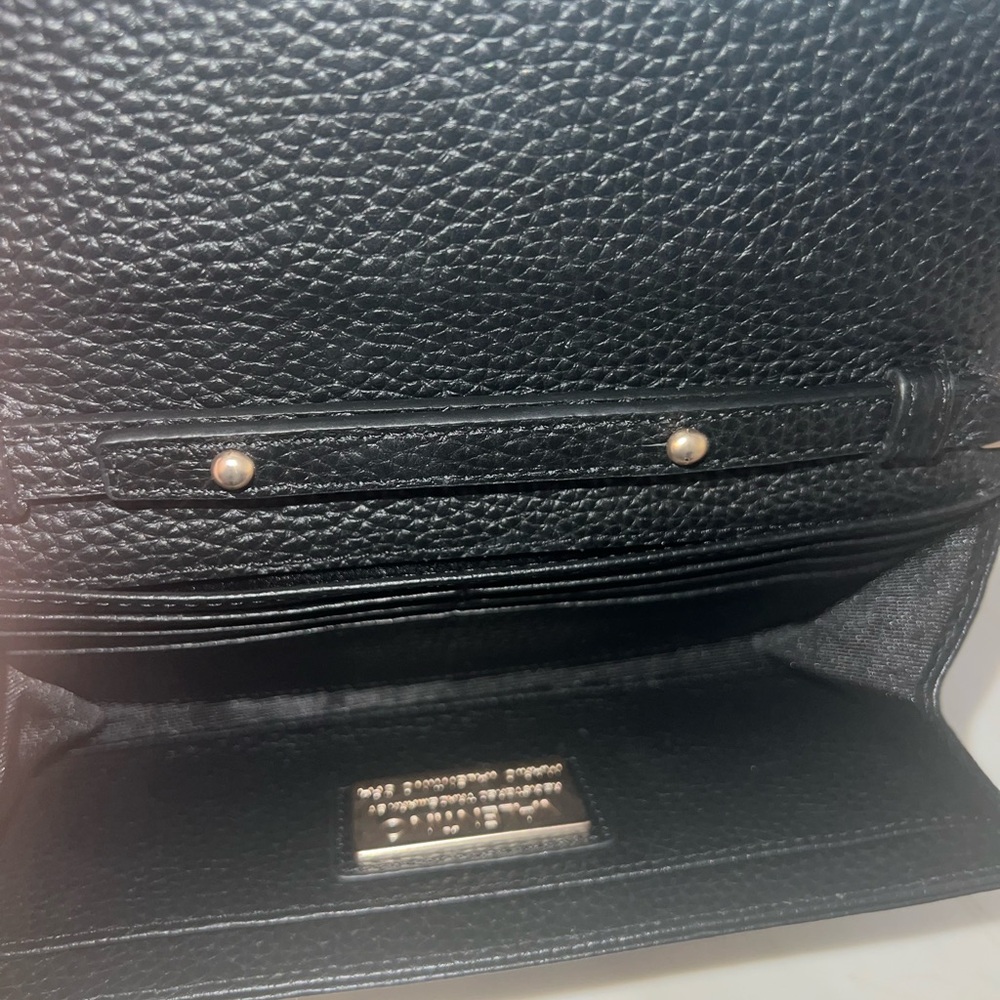 Black Valentino clutch bag with chain - Picture 3 of 3